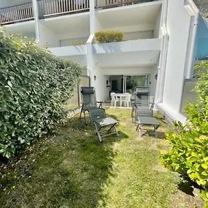  Appartement Quiberon, 2 Pièces, 4 Personnes - Fr-1-478-225